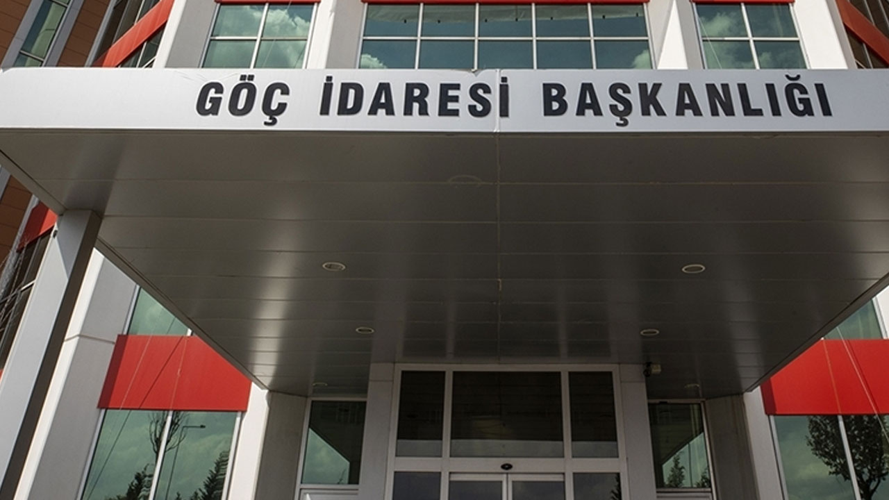 Göç İdaresi, 'vatandaşlık verme yetkilerinin bulunduğu' iddialarını yalanladı