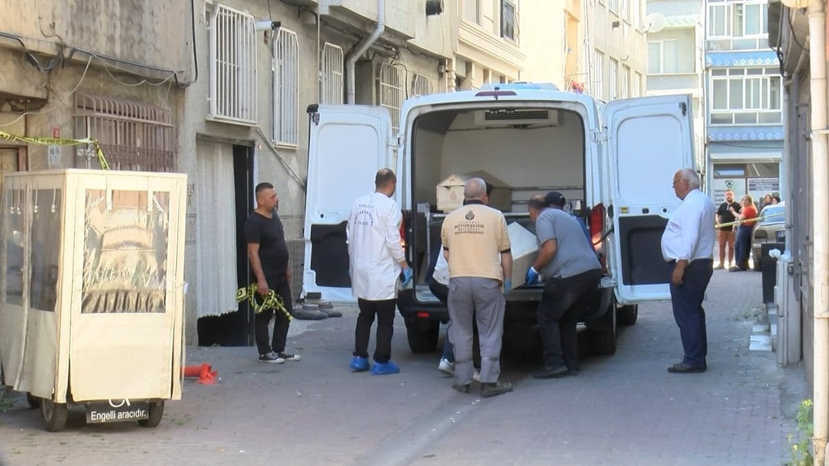 İstanbul Bayrampaşa'da korkunç olay: Karısını ve kızını öldürdü