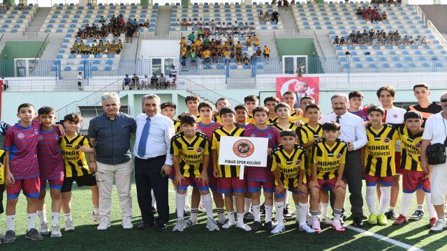 Mamak Amatör Kulüpler Futbol Turnuvası Başladı