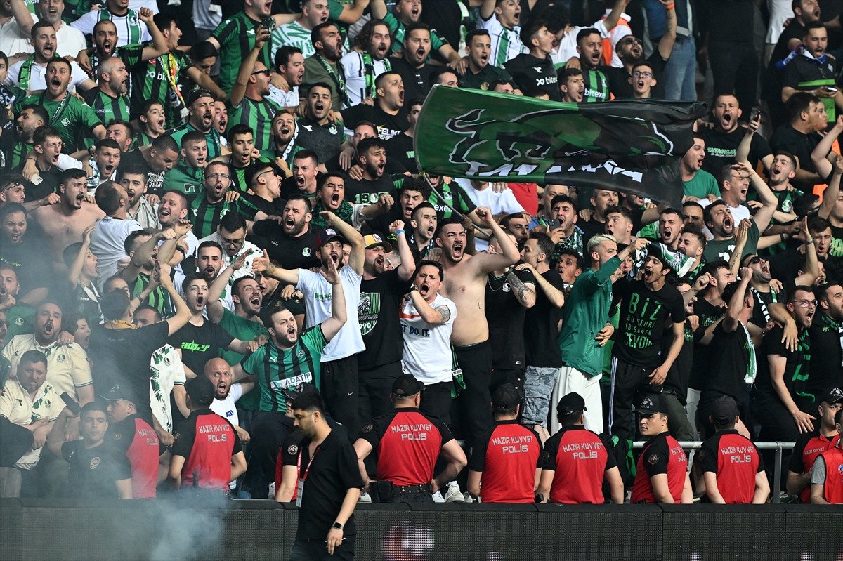 Sakaryaspor'u 3-1 yenen Bodrum FK, ilk kez Süper Lig'de