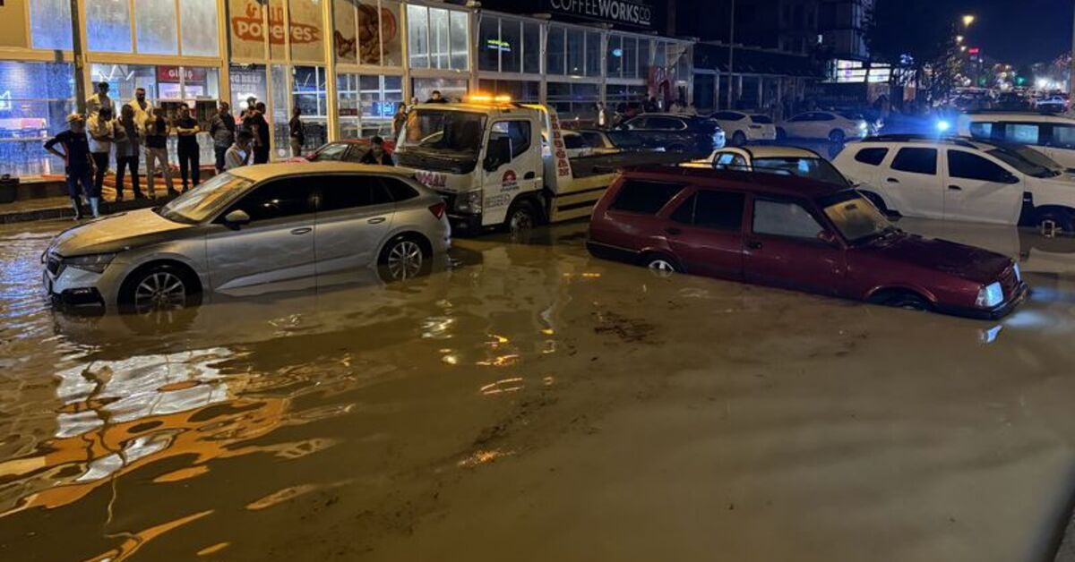 Kuvvetli sağanak yağışa teslim!