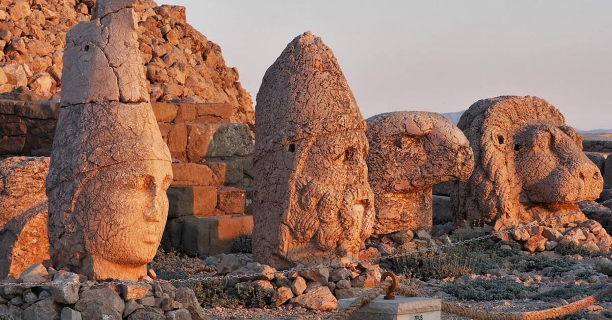 Nemrut Dağı'nın tarihi ve heykelleri hakkında bilinmeyenler