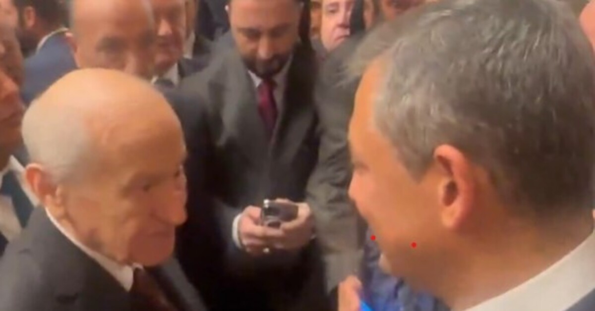 Devlet Bahçeli ile Özgür Özel bir araya geldi