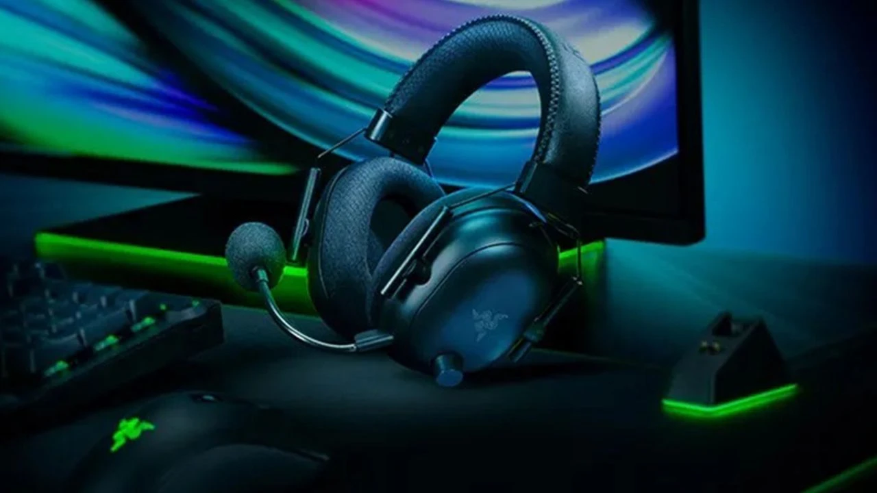 Razer BlackShark V2 Pro, Viper V3 HyperSpeed ve BlackWidow V4 X inceleme